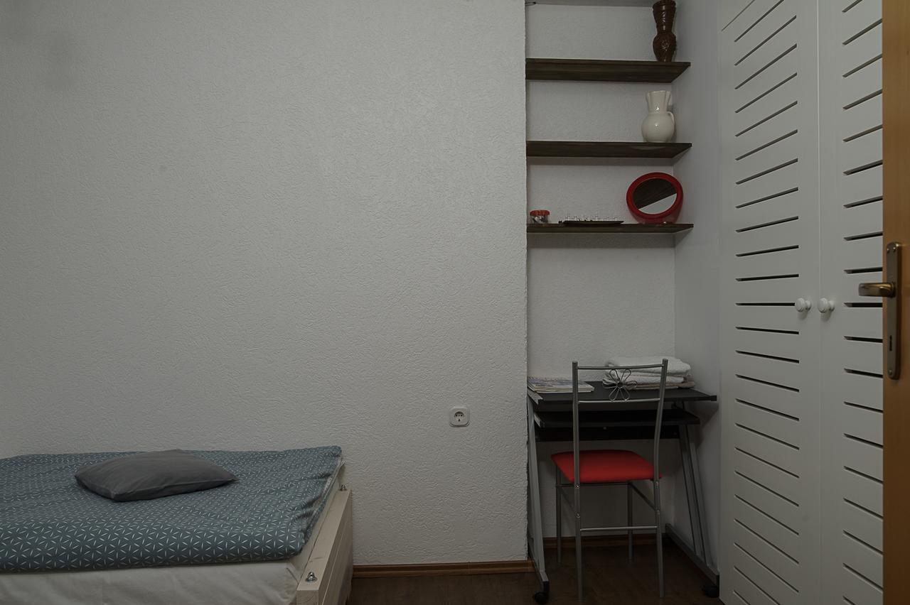 Apartment Raza *